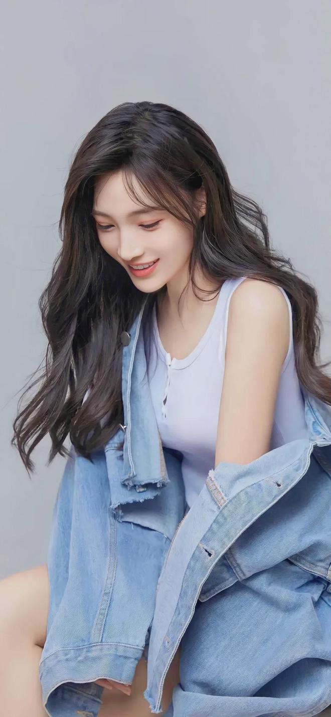 妇少洁高校长78Vm6米乐app白