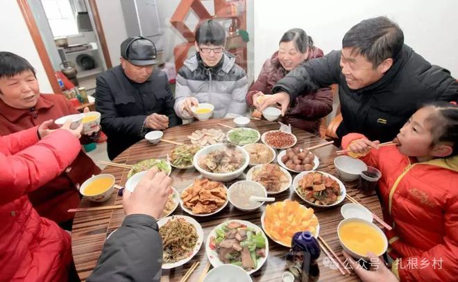 也不要炫耀这3件事要牢记！米乐m6网站亲戚关系再好(图3)